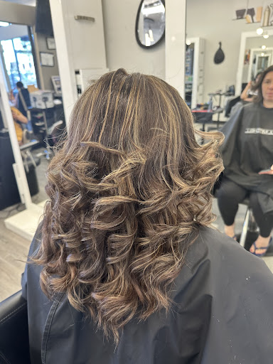 Fantasia Beauty Salon - Thumbnail