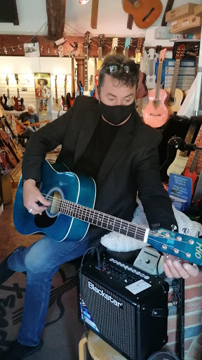 Ripley Guitars Ltd - Thumbnail
