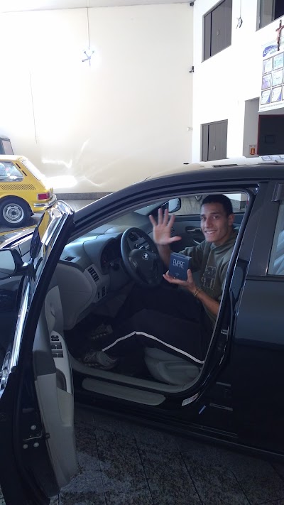 car-dealer
