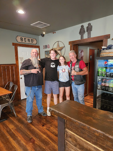Baldy's Barbeque - Visual
