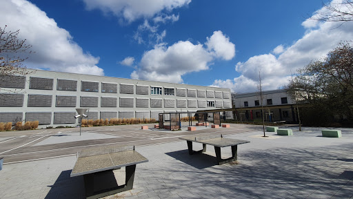 Mittelschule an der Blumenauer Straße