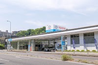 ウエインズトヨタ神奈川 東寺尾店