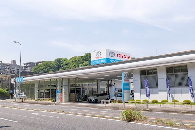 ウエインズトヨタ神奈川 東寺尾店