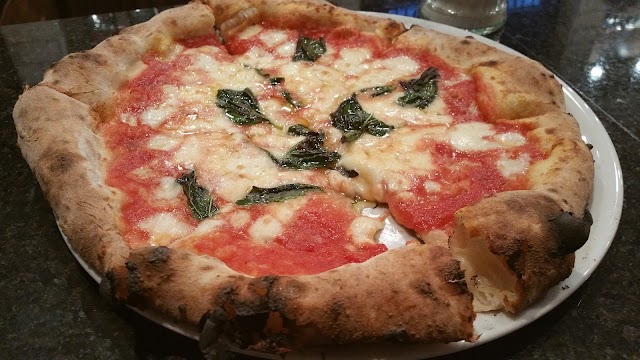 Sapori Napoletani Pizzeria Napoletana Wood burning oven