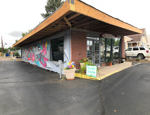 Littleton's Woodlawn Floral - Thumbnail