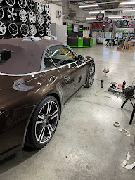 Photo n°11 de SILIGOM - Lecomte Prestige à La Chapelle-Saint-Luc (Magasin de pneus)