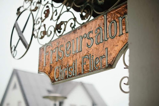 Anna Wurzer Friseursalon Christl Flierl - Thumbnail