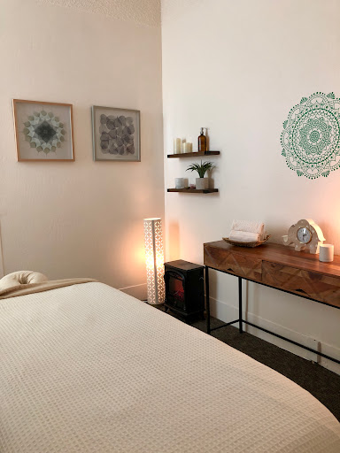 Essential Massage - Thumbnail