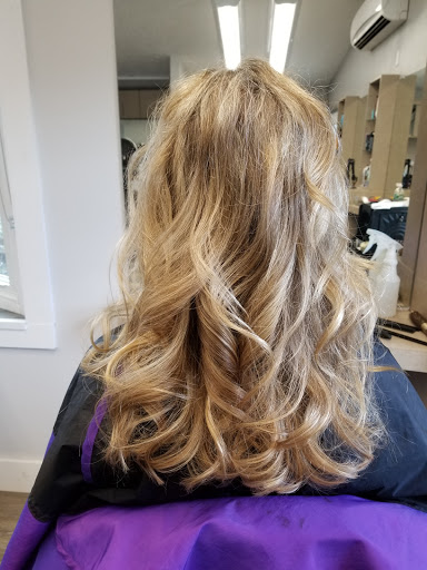 Vincent's Hair & Nail Salon - Thumbnail