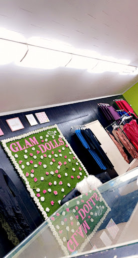 Glitz & Glam Boutique - Thumbnail