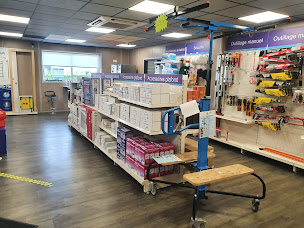 Photo n°13 de LiTT à Saint-Jean-De-La-Ruelle (Magasin d'outillage)