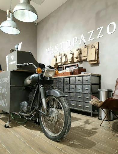 Vestopazzo - Visual
