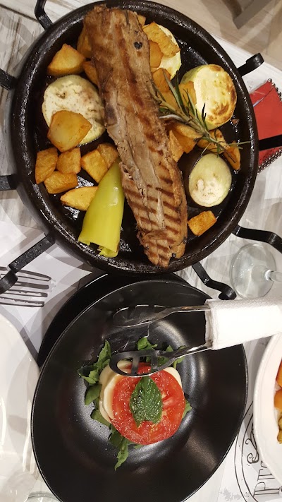Photos of Cafe & Restaurant Enjoy