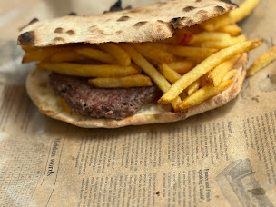 Photo n°6 de Pizzeria & Street-Food Maison - La Galère à Rogliano (Snack)