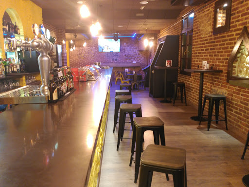 ROYAL cafe pub - Thumbnail