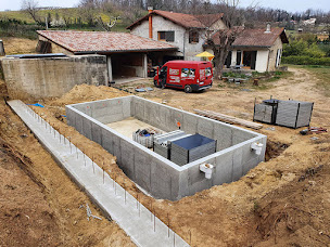 Photo n°6 de SARL AMR à Mours-Saint-Eusèbe (Société de construction de piscine)
