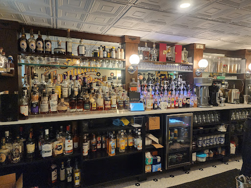 Drug City Pharmacy And Liquors - Thumbnail