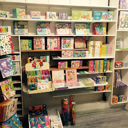 Photo n°10 de LIBRAIRIE LES MOTS PASSANTS BANDOL à Bandol (Papeterie)