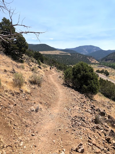 Mammoth Crossing Trailhead