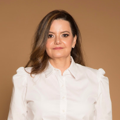 Dra. Leticia Almeida - Dermatologista em Campo Grande MS
