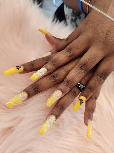 Tips & Toes Fashion - Thumbnail