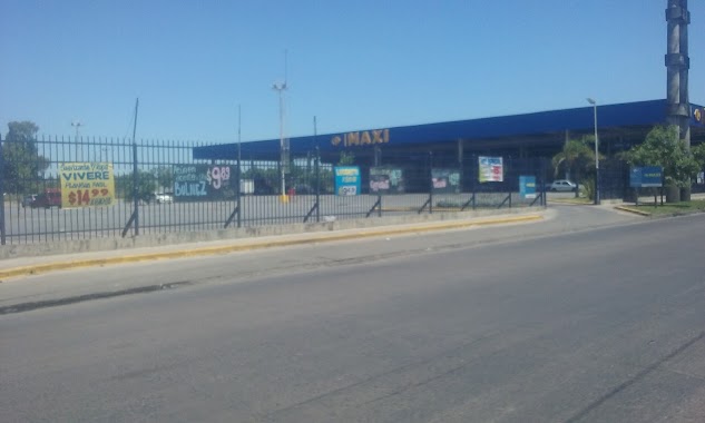 Carrefour Maxi Almirante Brown, Author: cristian medina