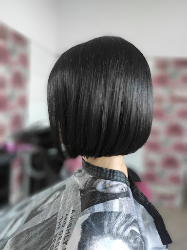 Khava Hair and Style