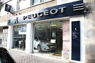 Photo n°2 de PEUGEOT PARIS 16 EXELMANS à Paris (Vendeur de voitures d'occasion)
