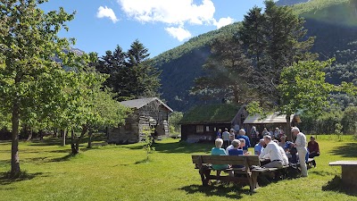 Photos of Leikvin Heritage Park