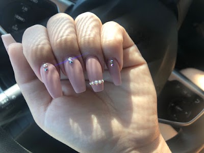 Best City Nails