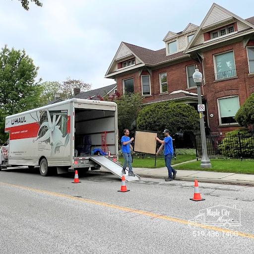 Maple City Movers - Thumbnail