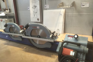 Photo n°3 de Tournier Machines à Bois Albertville à Albertville (Magasin de matériel pour le travail du bois)