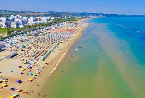 Agenzia Holiday immobiliare - Thumbnail