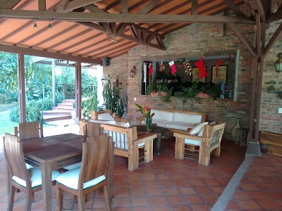 Photos of El Delirio