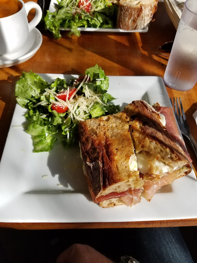 Il Posto Italian Café