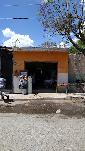 Antojitos Mexicanos Rosy y chivis Logo