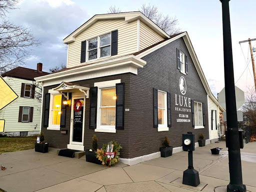 Sarah Jordan, LUXE Real Estate