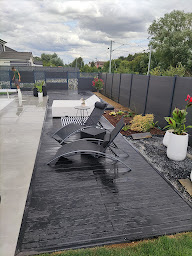 Photo n°4 de House & Garden à Thionville (Piscine)