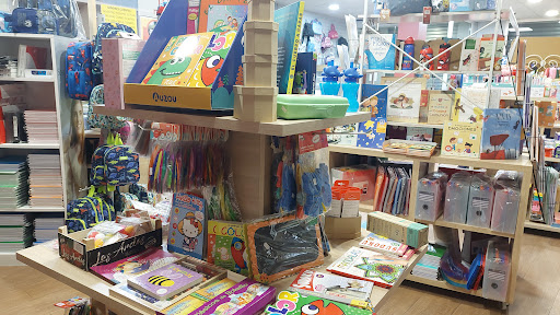 Michi Fotocopias Papeleria