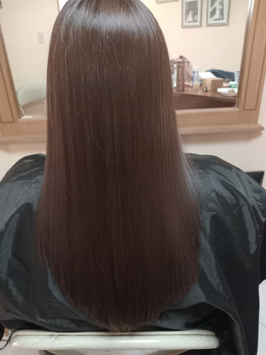 Cris Salon - Thumbnail