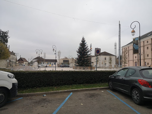 Place publique Aristide Briand - Thumbnail