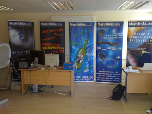 MagicTricks.co.uk - Visual