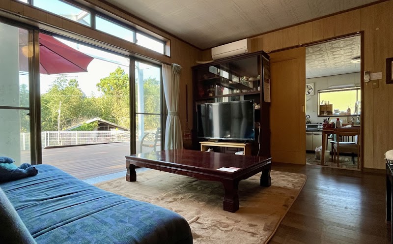 まんのう清流庵 丘の家