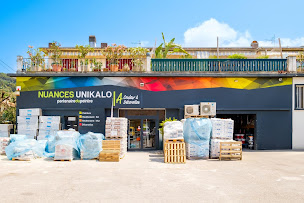 Photo n°1 de Nuances Unikalo La Trinité à La Trinité (Magasin de papiers peints)