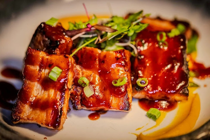 SOHO Japanese & Sushi Restaurant by null