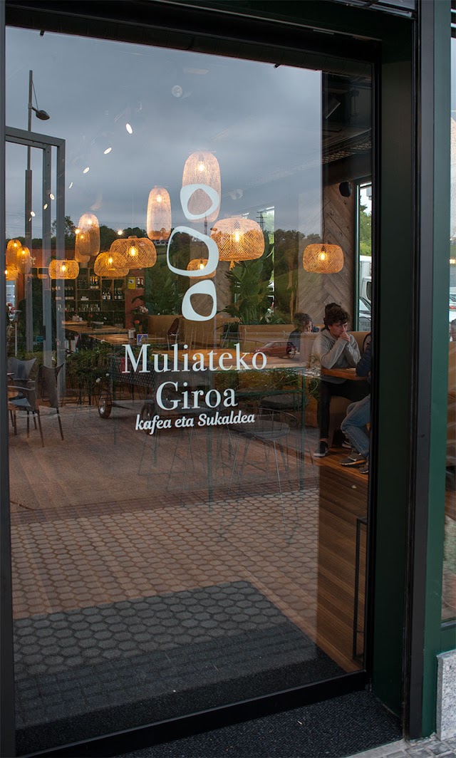 Cafeteria, bar, restaurante, Muliateko Giroa