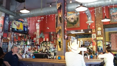 Photos of Che's Lounge