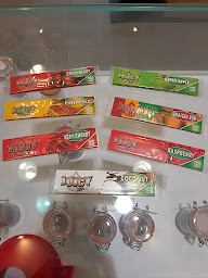 Photo n°7 de Les fleurs de Jeanne CBD Shop à Montbard (Magasin bio)