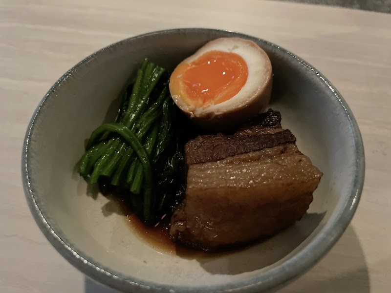 スナック daphne (ダフネ)