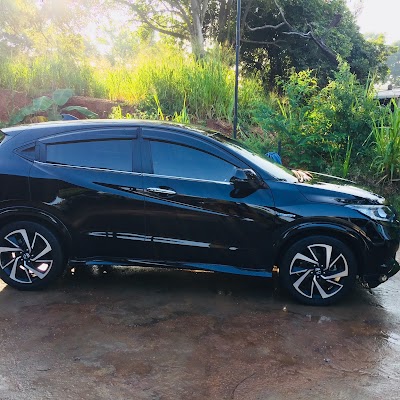 Photos of Auto Max
